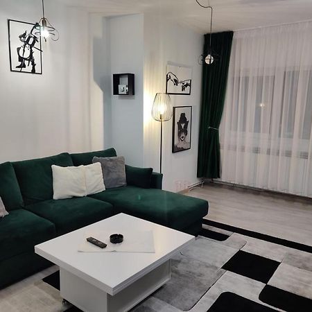 Mdm Apartment Клуж-Напока Екстериор снимка